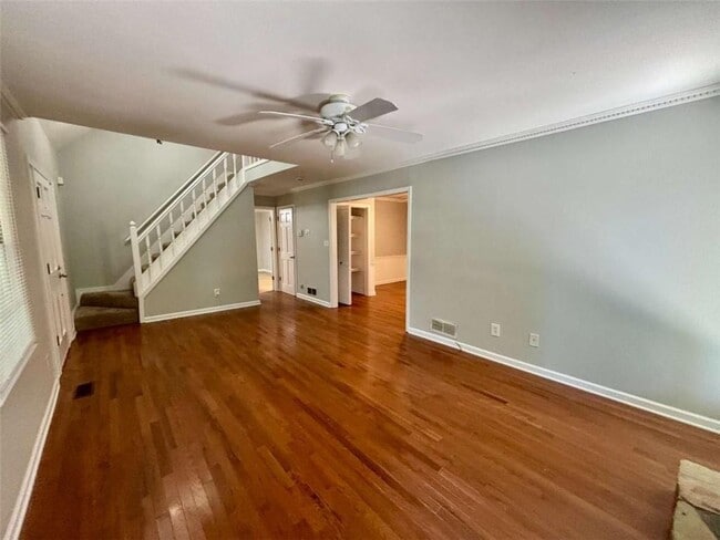 Foto del edificio - 665 Gregory Manor Dr SW