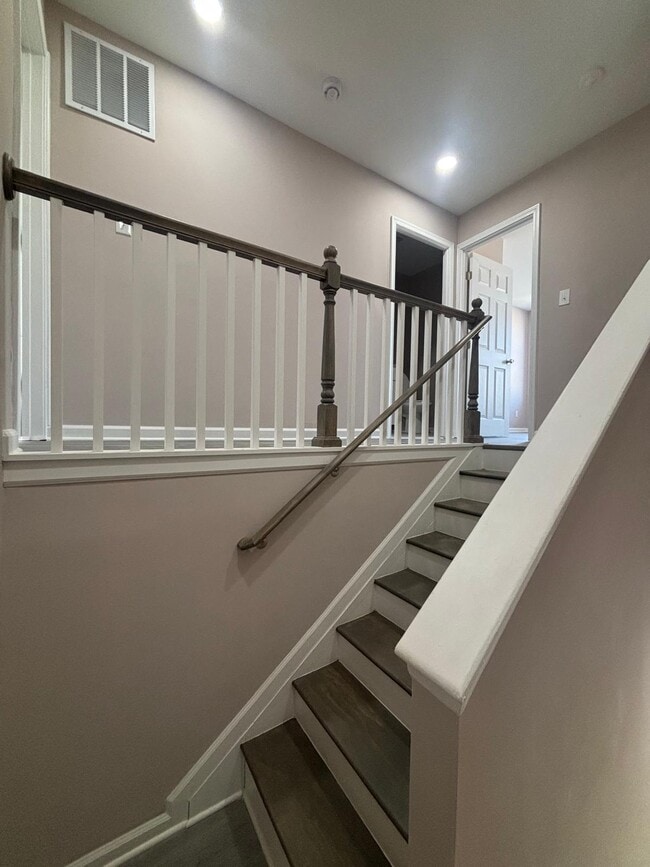 Building Photo - 1711 N Caroline St