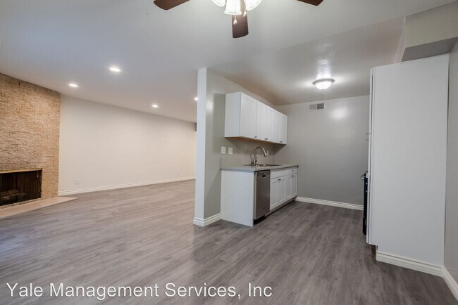 Foto del edificio - 10741 Moorpark St