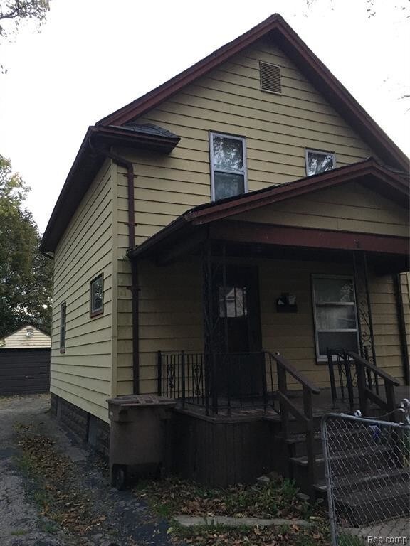Primary Photo - 75 Hamilton St