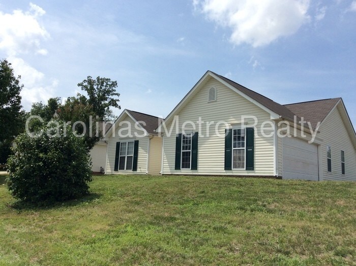 Primary Photo - 1756 Tate Rd