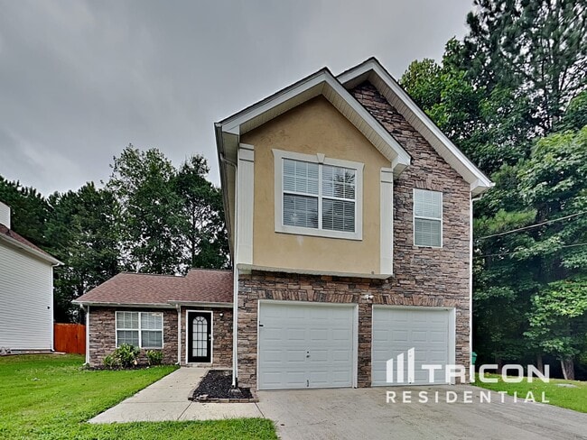 Building Photo - 2075 Mulberry Ln