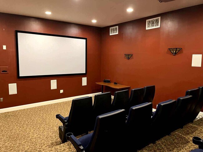 Foto del edificio - 1625 Elmwood Ct