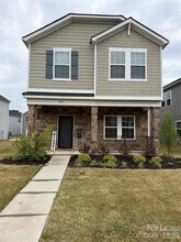 Building Photo - 826 Windage Wy