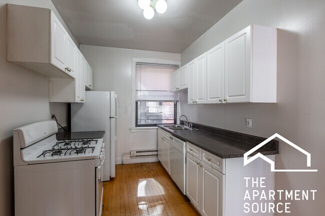 Foto del edificio - 1319 Oak Ave