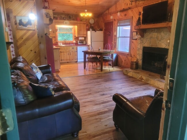 Building Photo - 546 Saddle Gap Dr