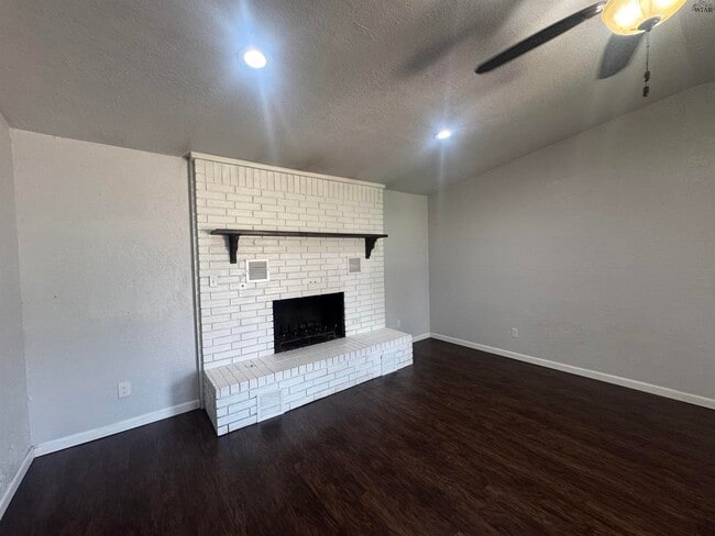 Foto del edificio - 4123 Beard Ave