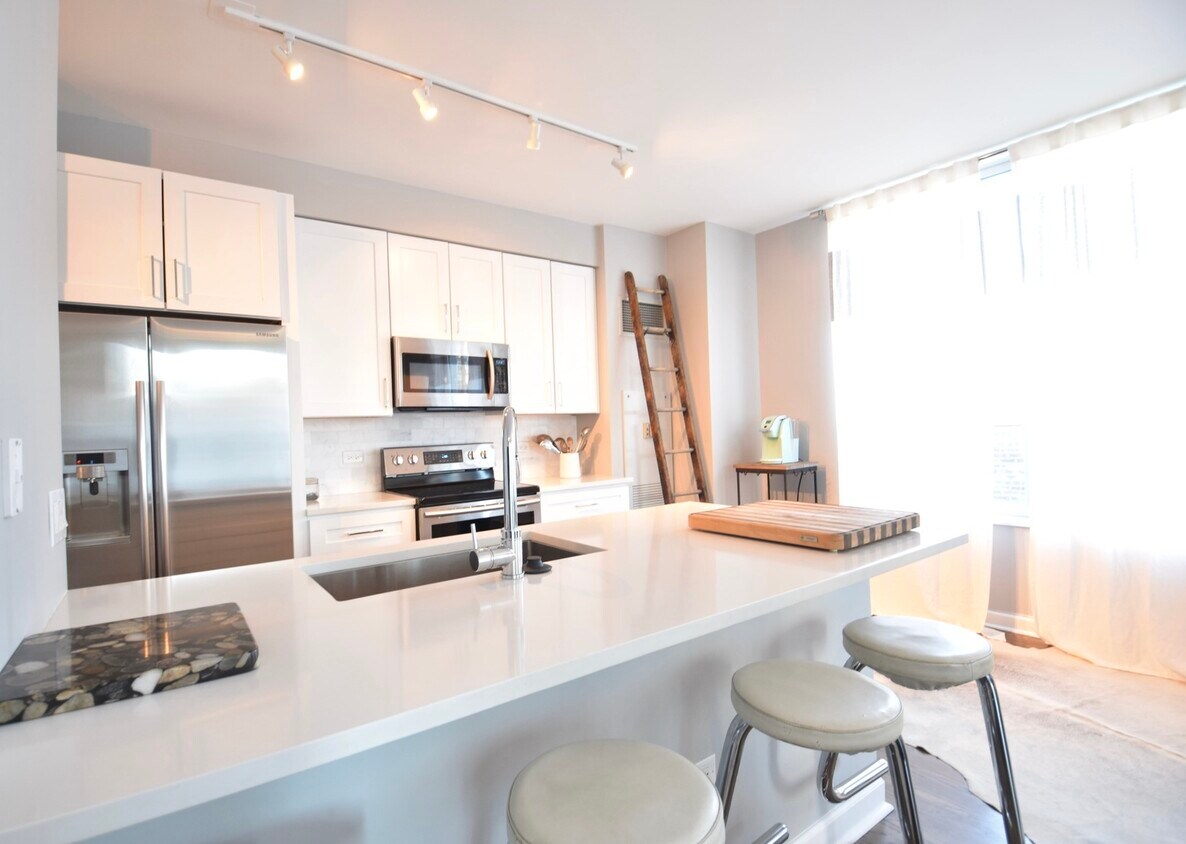 Foto principal - 421 W Huron St