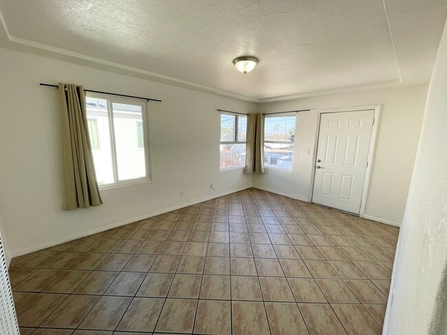 Foto del edificio - 1bd/1bth Apartment in Gated Community near...