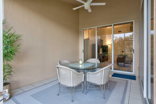 Building Photo - 2702 Mahogany Pl