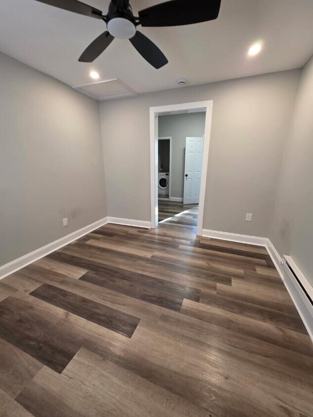 Foto del edificio - 176 Chelsea Ave