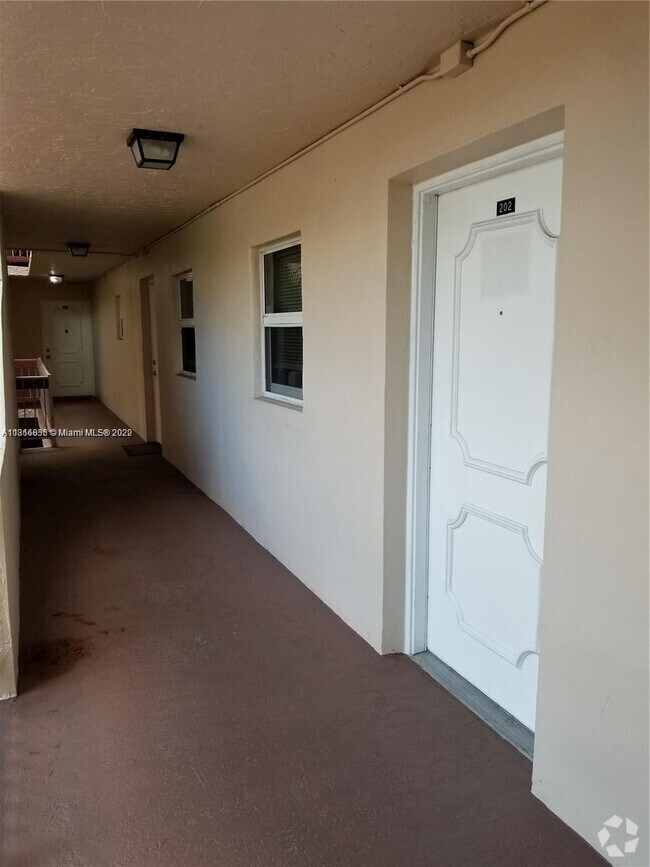 Calusa Ridge Apartments under 3,000 Plantation, FL 1 Rentals