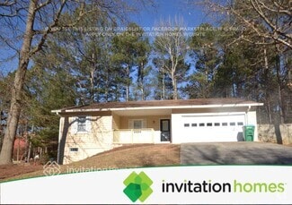 Building Photo - 4609 Iroquois Trail NW