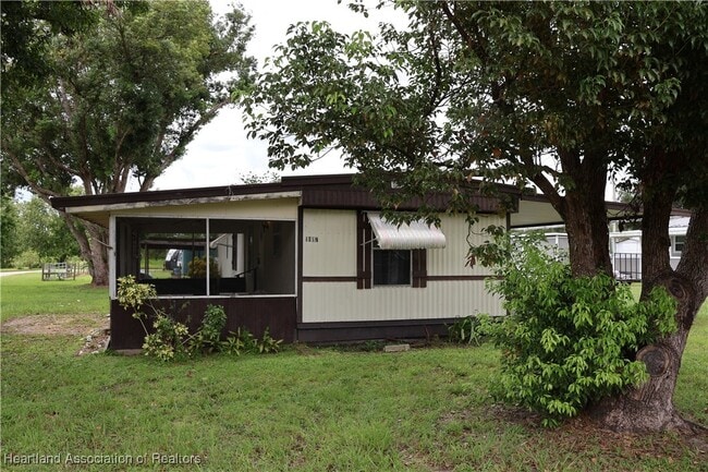 Building Photo - 1007 Sparrow Rd