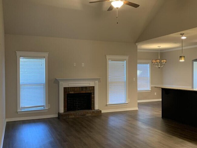 Foto del edificio - 8591 Prince Ct