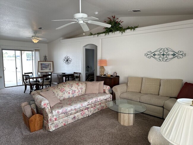 Foto del edificio - Furnished Short or Long term (4 month min)
