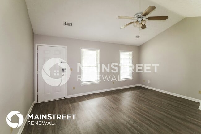 Foto del edificio - 608 Hunters Cove Ln