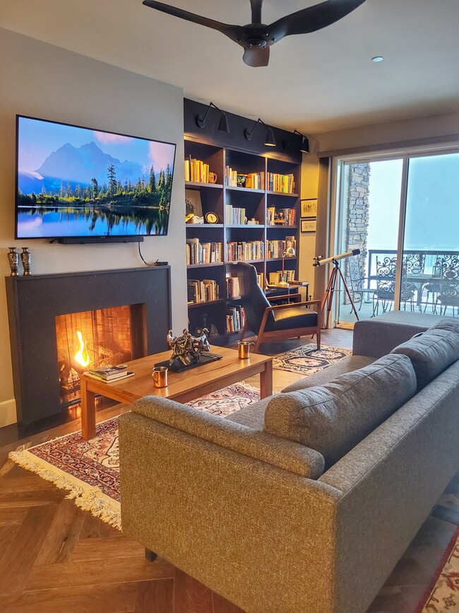 Foto del edificio - 402 Sandpoint Ave