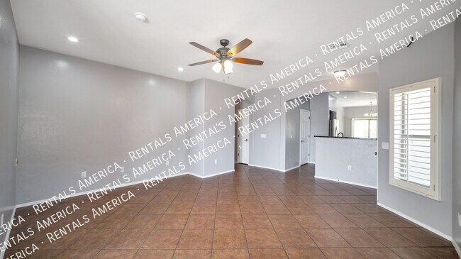 Building Photo - 474 E Placita Fanega