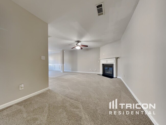 Building Photo - 5911 Seabright Lane Atlanta GA