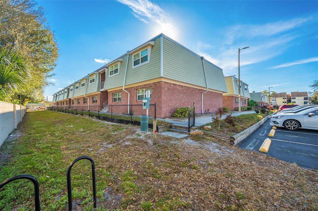 Primary Photo - 13214 Bunn Cir