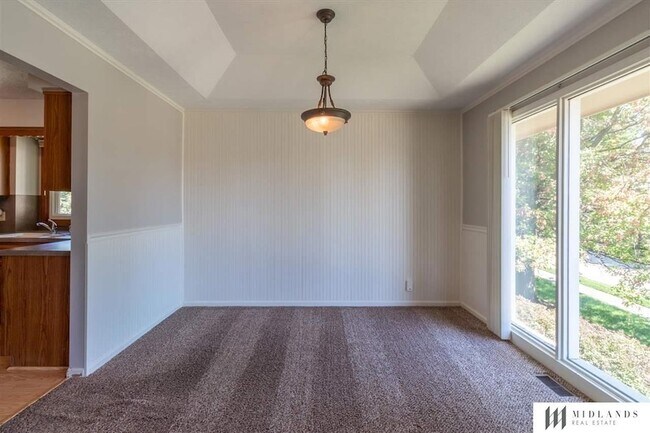 Building Photo - 14420 34th Ave