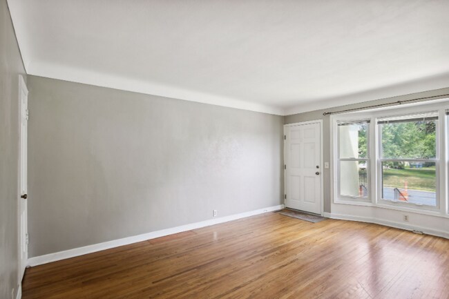 Foto del edificio - 5734 Nicollet Ave