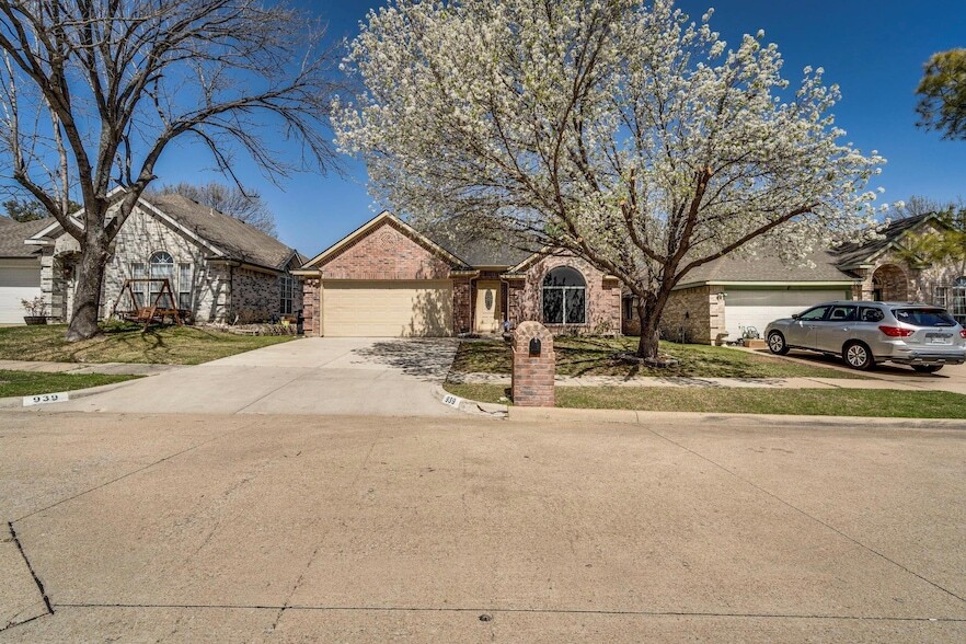 Foto principal - 939 Blossomwood Ct