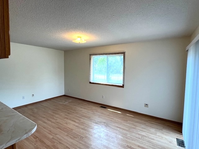 Building Photo - 6501 Bonner Ct S