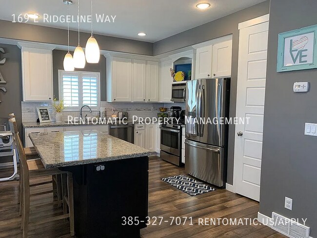 Foto del edificio - 169 E Ridgeline Wy