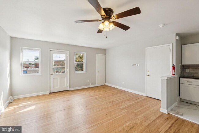 Foto del edificio - 7239 Haverford Ave