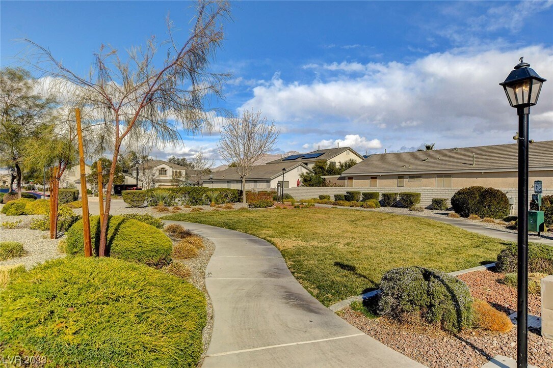 Primary Photo - 8904 Iron Hitch Ave