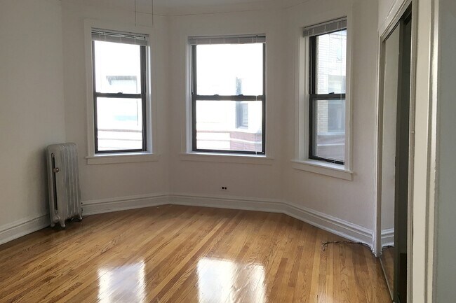 Foto del interior - 5415 S. Woodlawn Avenue