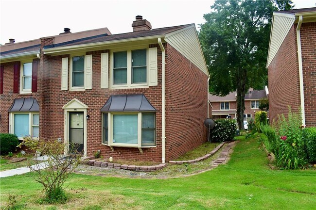 Foto del edificio - 6106 Queen Anne Ct