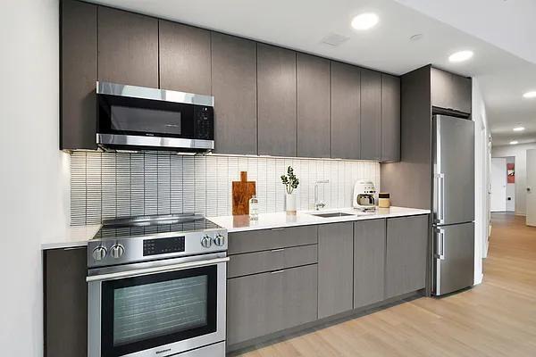 Building Photo - 3 bedroom in BROOKLYN NY 11217