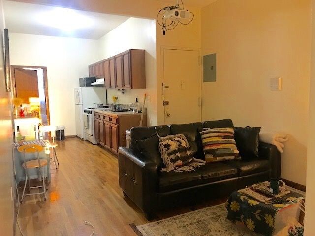 Foto principal - 76 Starr St
