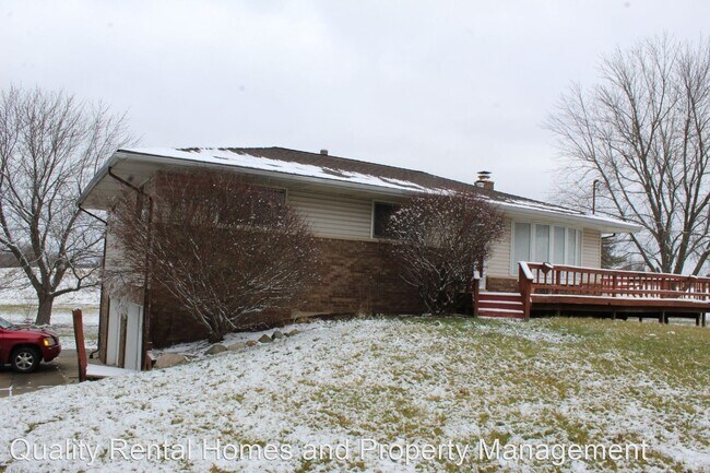 Building Photo - 3 br, 1 bath House - 11433 Dodge Rd.