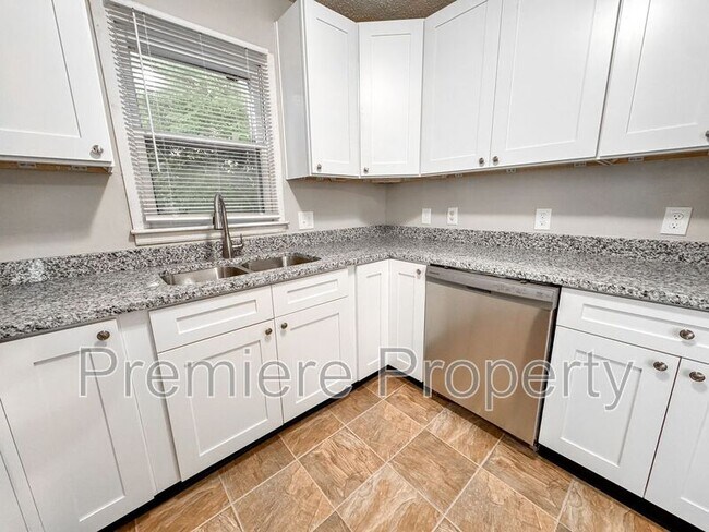 Foto del edificio - 5141 Booth Ave