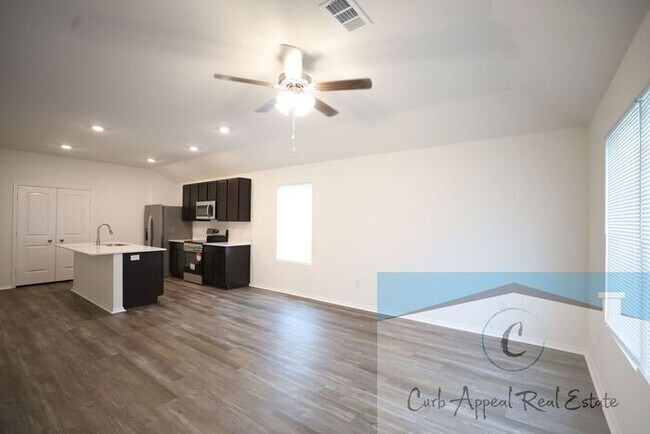 Foto del edificio - New construction in Jonesboro - beautiful 4 bed / 2 bath home - Valley View!!