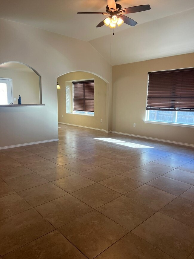 Building Photo - 5522 Lost Hills Trail