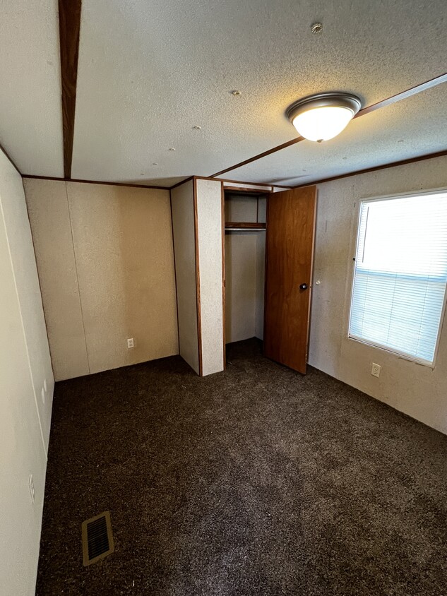 Foto principal - 179 Clayton James Rd