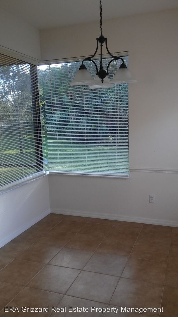 Building Photo - 107 Timucuan Dr