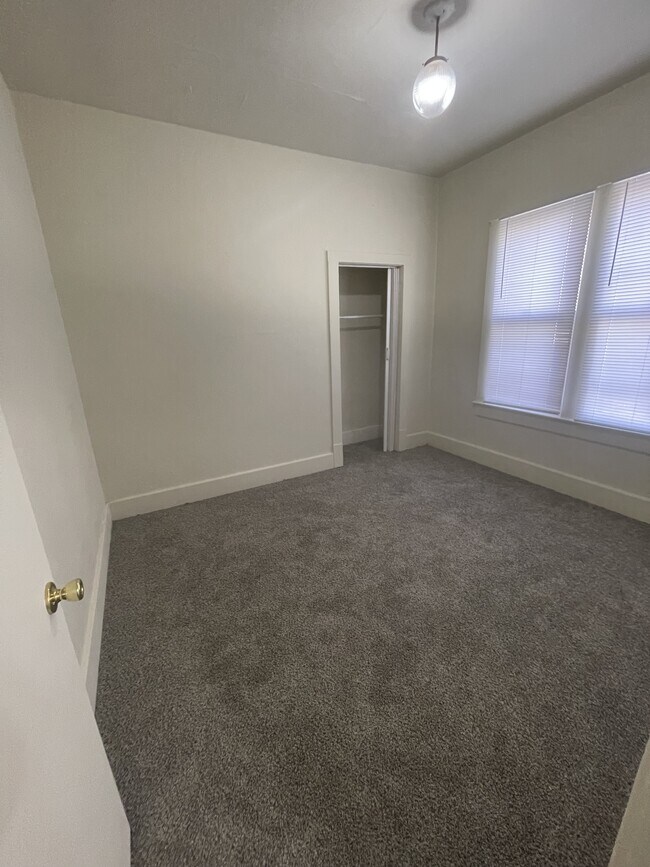 Foto del edificio - 1728 S 4th St