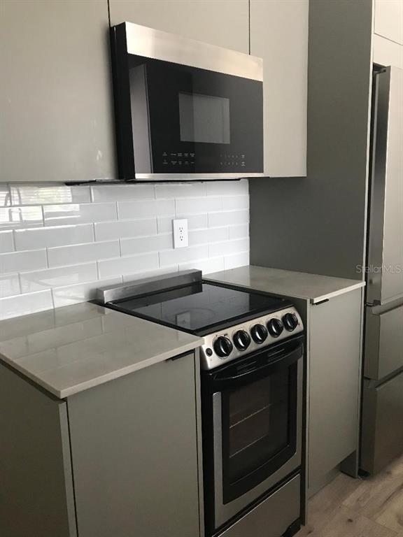 Foto del edificio - 3206 W Azeele St