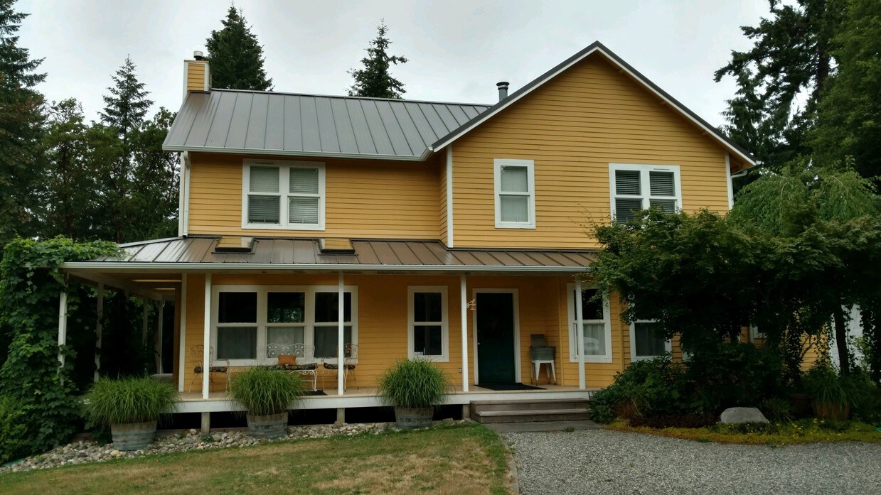Primary Photo - 14545 Sandy Hook Rd NE