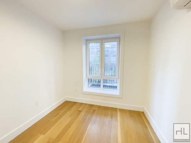 Building Photo - Upper East Side / 2-Bed 1-Bath / Newly Ren...