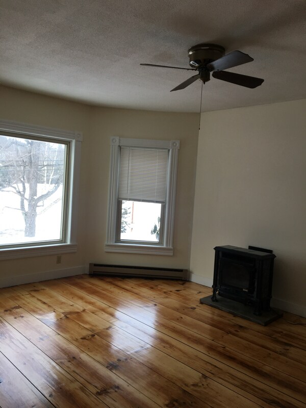 Building Photo - 12 Old Georges Mills Rd