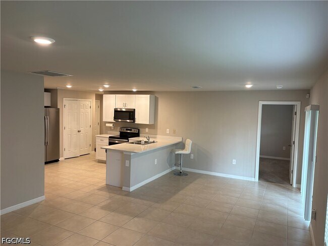 Foto del edificio - 5013 Placid Ln