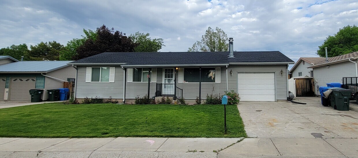 3745 Dove Dr, Pocatello, ID 83201 House Rental in Pocatello, ID
