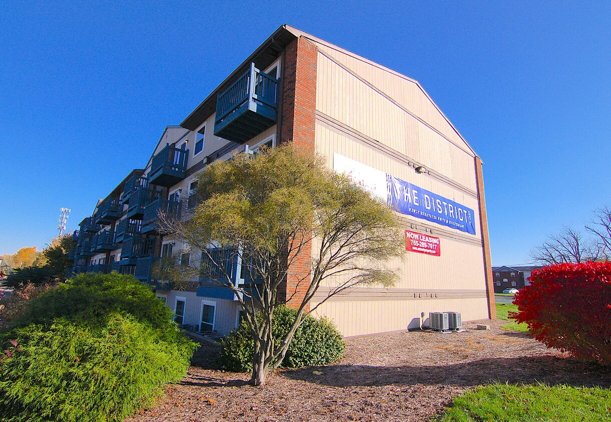 The District Apartments Muncie, IN